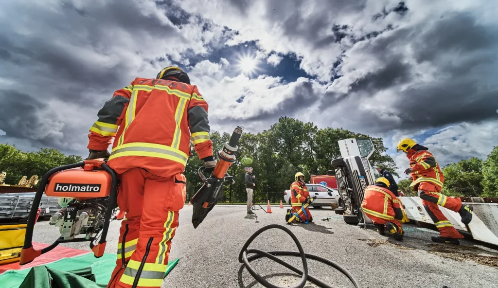 A picture of firefighters training for an emergency.